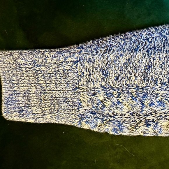 Comfy cozy sweater - Picture 3 of 6